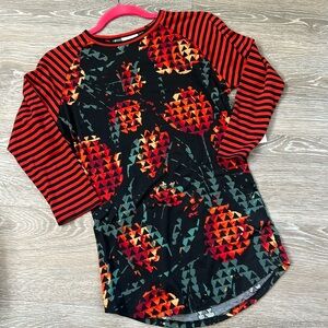 Lularoe Randy Tee